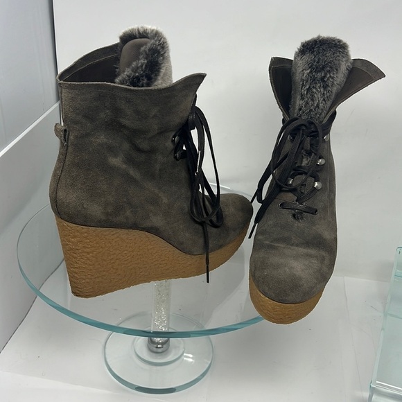 Coclico Sz 39/ US 9 Gray Suede Leather High Wedge Fur Trim Booties - Picture 1 of 16